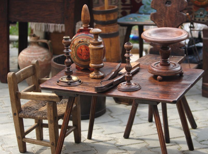 Antique Tables Restoration