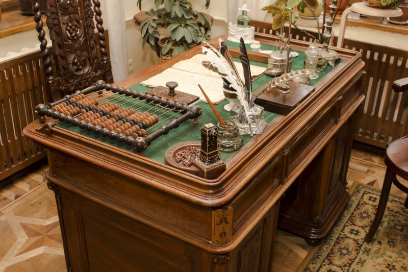 Antique Tables Restoration